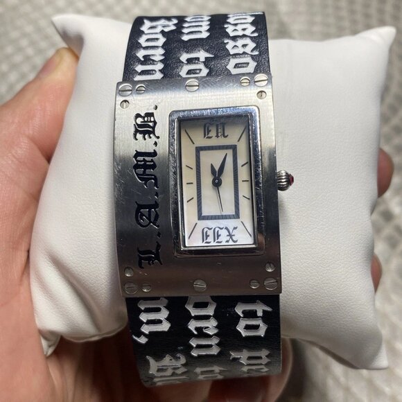 L.A.M.B. Gwen Stefani Women’s Watch LBA_0201001 Swiss Quartz - Picture 2 of 13